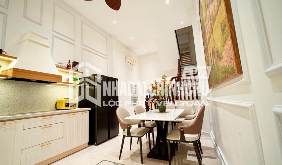 HIẾM KIM MÃ - Ô TÔ TẢI ĐỖ CỬA - CỔNG TRƯỚC CỔNG SAU NHÀ 2 MẶT NGÕ - 3 THOÁNG - NHÀ ĐẸP Ở LUÔN - 48M2-16,9 tỷ